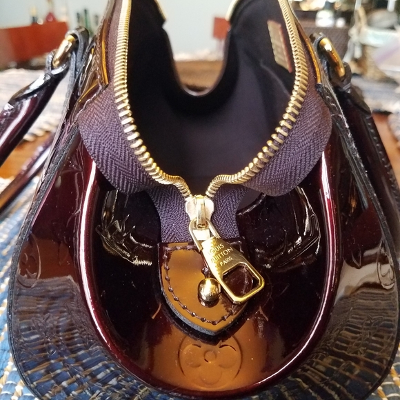 SOLD@! Auth. Louis Vuitton Sherwood Amaran Handbag - Picture 6 of 8